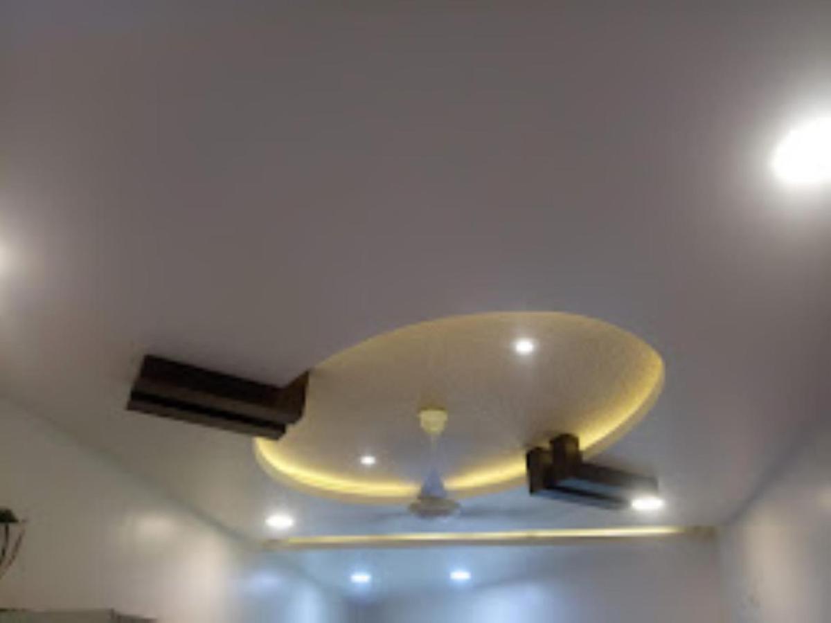Hotel Sai Saya,Нашик Екстериор снимка